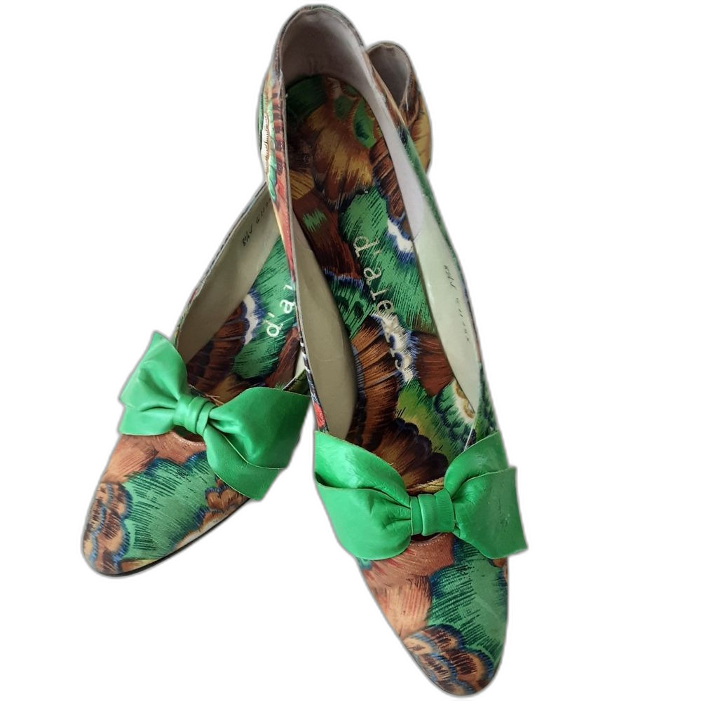 d'alexis Green Leather Bow Feathered Fabric Kitten Heel Pump Shoes Sz 8.5